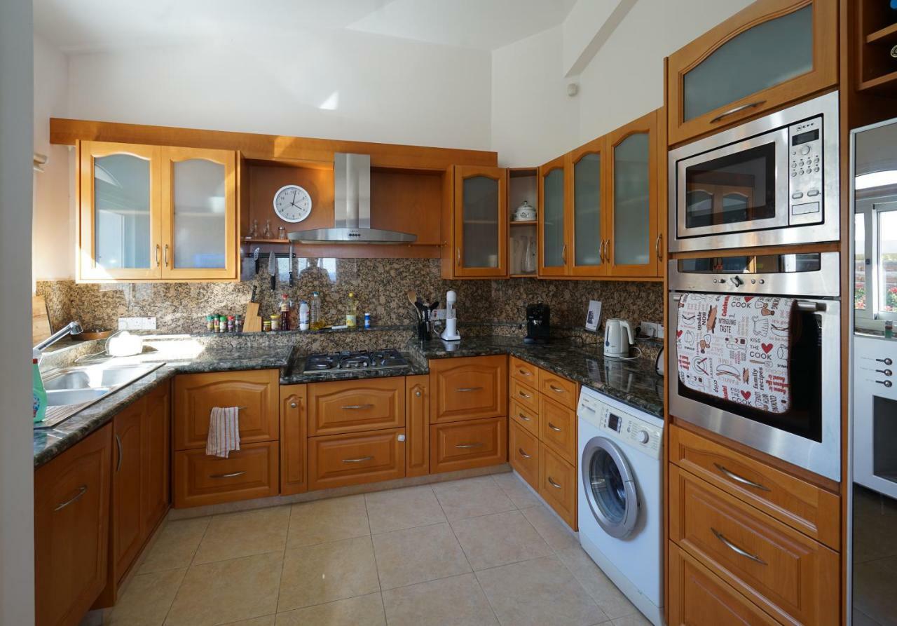 Unforgettable Family Escape - Cliffside Villa With Panoramic Sea Views And Kid-Friendly Private Pool Pissouri Luaran gambar