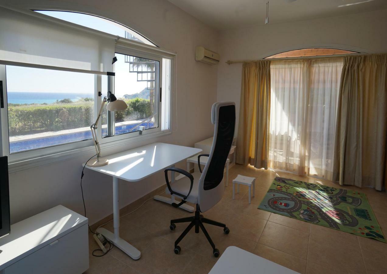 Unforgettable Family Escape - Cliffside Villa With Panoramic Sea Views And Kid-Friendly Private Pool Pissouri Luaran gambar